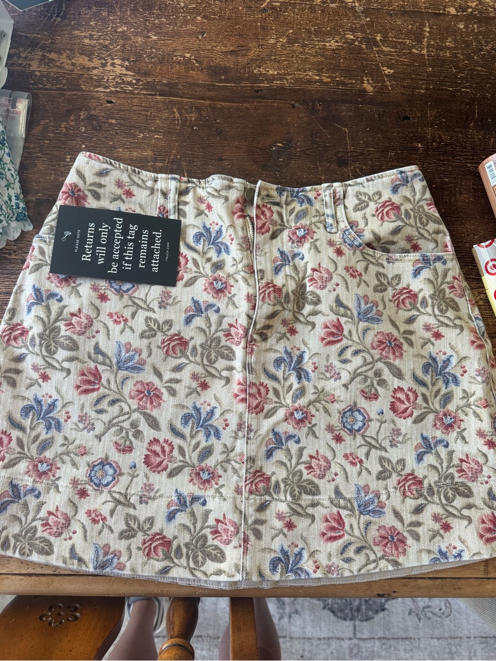Tuckernuck Dianthus Floral mini skirt